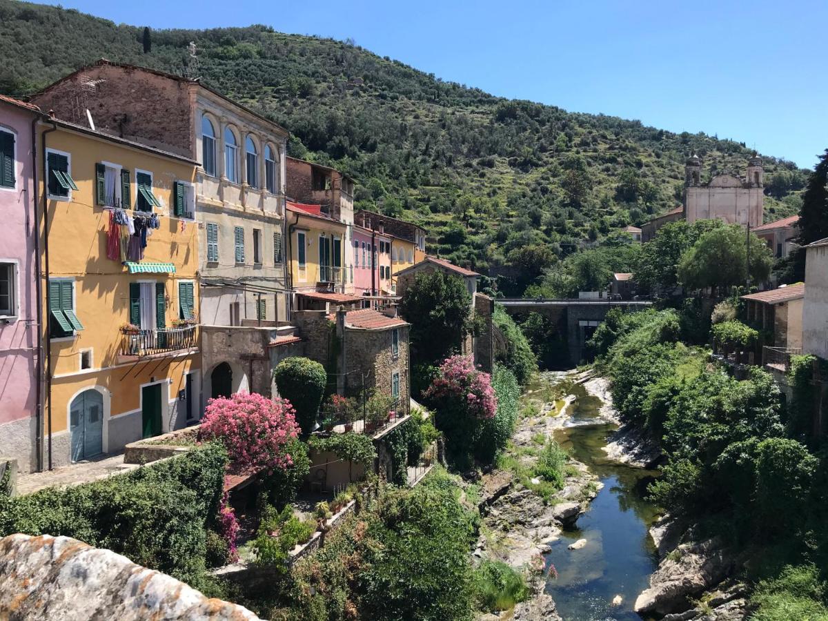 Bb Palazzo Doria Bed & Breakfast Dolcedo Exterior photo